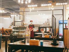 大堂-海岛八号龙虾烧烤田鸡(蓝天路总店)