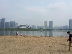 android_upload_pic-天鹅湖体育公园