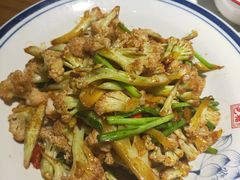 -湘当有饭剁椒鱼头(昆山招商花园城店)