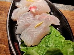 -老牌坊云南鱼豆花火锅(哈西万达店)