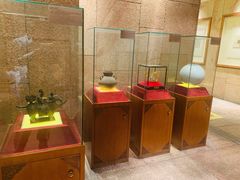 -萨拉伯尔(燕莎友谊商城店)