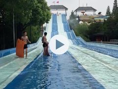 -热带风暴水上乐园(新镇路)