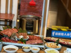 -炼火烤肉店