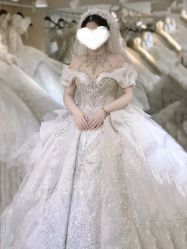 -LOVINA洛维娜婚纱礼服