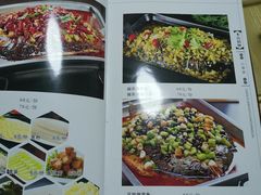 -小雷家烤鱼家常菜