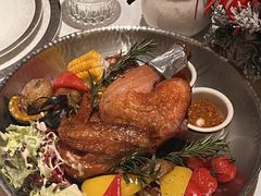 -Mogul Eatery·大亨餐酒馆