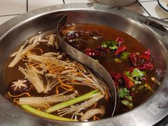 -喜悦小串丹东小黄牛海鲜烧烤大排档(民主广场店)