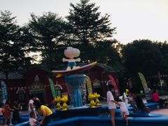 -史努比缤纷世界