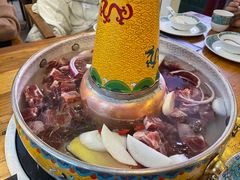 -毛辣果·贵州红酸汤牛肉火锅(西单店)
