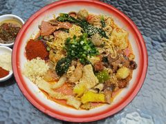 -三顾冒菜·麻辣烫(万达店)