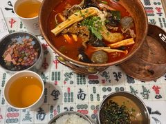 -成都你六姐·牛肉冒菜·麻辣香锅(长泰广场店)