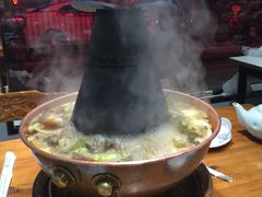 -老北京热气涮羊肉·小龙虾·烤鱼(呼玛路店)
