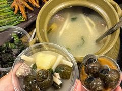 砂煲大螺-正宗南铁拉叔沙煲螺·烧烤·秘制靓粥(南铁总店)