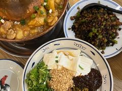 -蜗牛小馆醉乡民谣云南菜(惠新西里店)