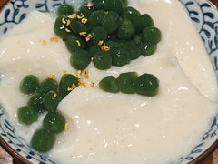 小青团冰豆花-李百蟹·江南蟹黄面·河景餐厅(夫子庙总店)