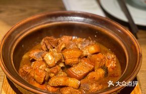 Huizhou Bone Braised Pork