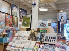 -猫的天空之城概念书店(杭州南宋御街店)