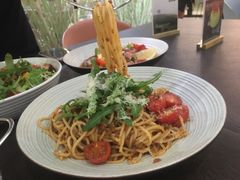 -théATRE茶聚场·餐厅(环球金融中心店)