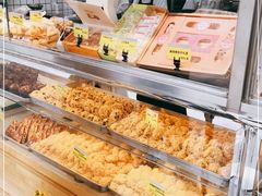 -鲍师傅糕点(江苏路店)