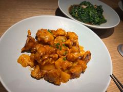 -蜜桃餐厅·伴山(绿宝广场店)