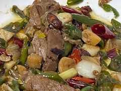 尖椒炒羊肉-三中高皇羊肉馆