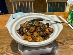 -黄泥岗·地道湖北菜(奥特莱斯店)