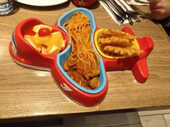 -必胜客(新中纬店)