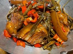 -黄泥岗·地道湖北菜(奥特莱斯店)