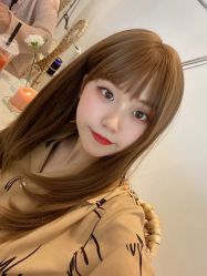 -时尚殿堂明星门店