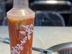 -生活如沸·顺德水牛奶火锅(人民广场店)