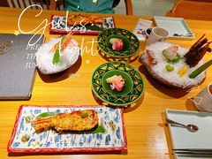 -花和海鲜自助(梅江店)