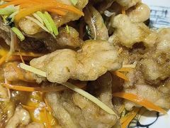 -老码头黑皮肘子锅包肉(赣水路店)