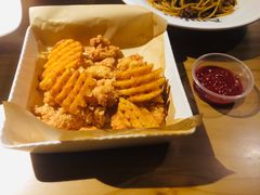鸡米花拼薯格-清真·艾美可餐厅(大悦汇店)