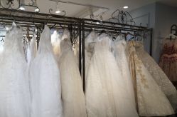 -艾慕婚纱礼服馆(和平店)