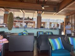 -日落吧·海景咖啡厅·餐酒吧·鸡尾酒·下午茶·乐队表演·浪漫夕阳·三亚文华东方酒店