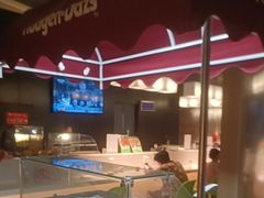 -涨巢·潮玩水疗局