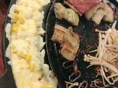 -胡悦里韩式烤肉(芝罘万达广场店)