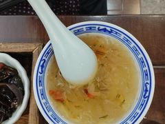 -蟹上黄·蟹黄面·江南糖水(人民广场店)