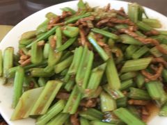 芹菜肉-俺家菜馆(百里峡店)