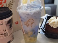 -喜茶(迪士尼小镇·平行宇宙店)