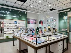 -GOOMI久米眼镜·蔡司·依视路·明月官方授权店(龙德紫金店)