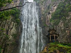 -刘伯温故里景区百丈漈