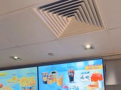 -麦当劳(红旗路店)