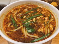 小锅米线-云海肴·云南小炒·汽锅鸡(天津国金汇店)