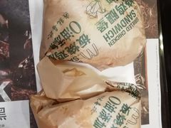 -麦当劳(龙洞店)