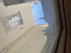 -7天酒店(上海江宁路地铁站玉佛寺店)