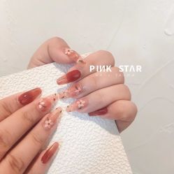 -PINK STAR美甲美睫