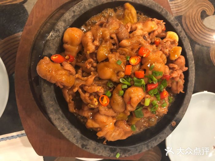 西江美食舫·江西菜(健德桥店)石磨脱骨凤爪图片