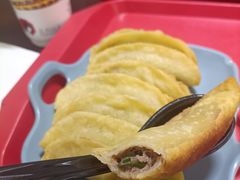 -老新隆牛肉锅贴(新街口店)