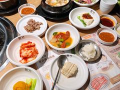 老白吾桑格-本家韩国烤肉(青岛万象城店)
